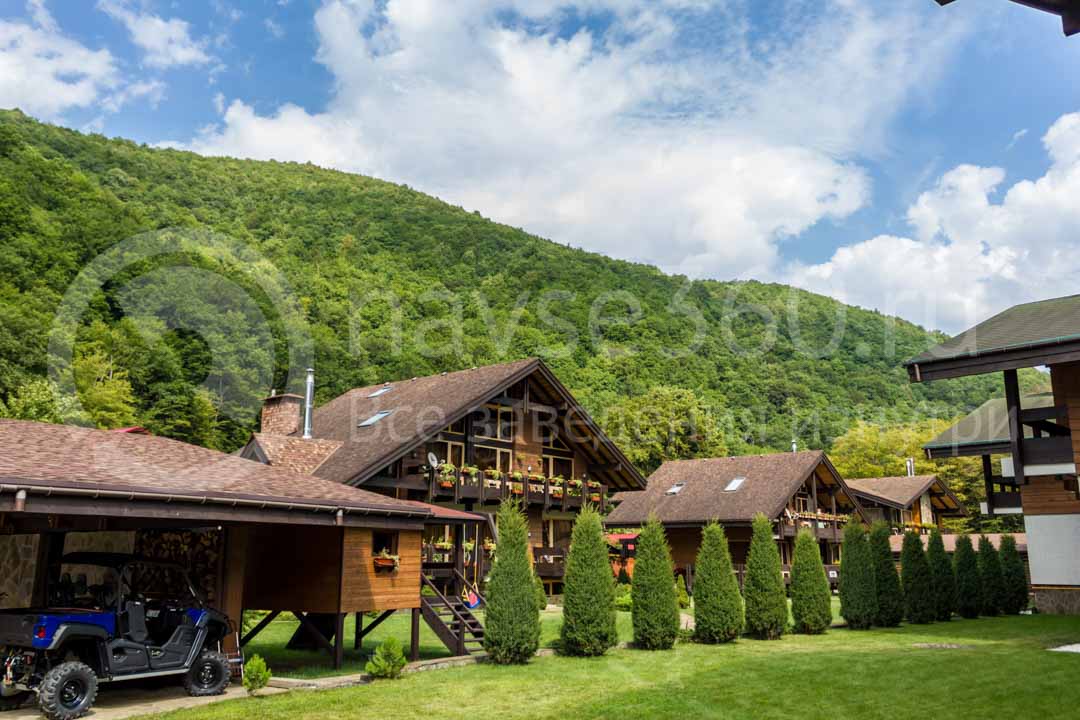 Гостиница на Красной поляне - Хомутовской дворик 9