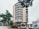 City Plaza, отель