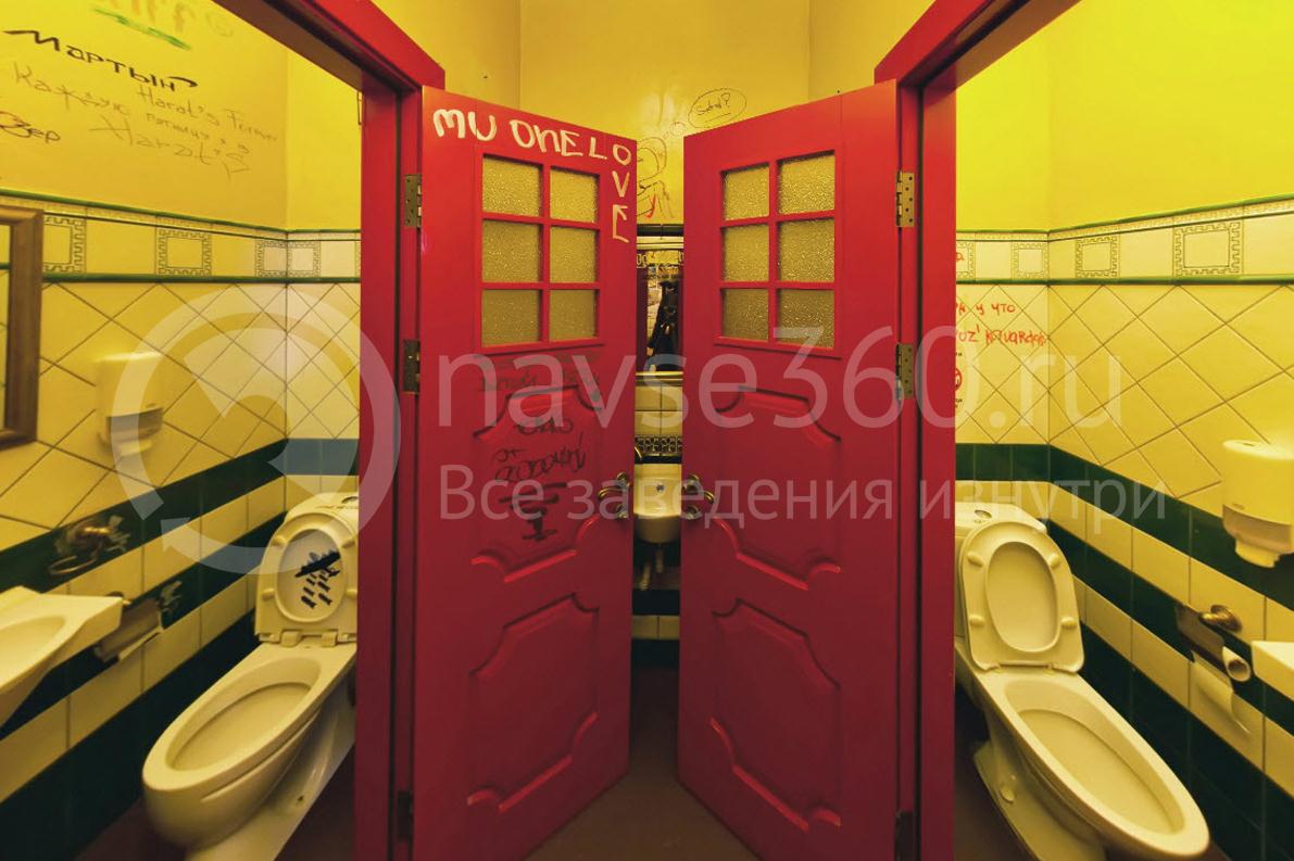 Harat`s Pub, в ФМР, Краснодар, туалет