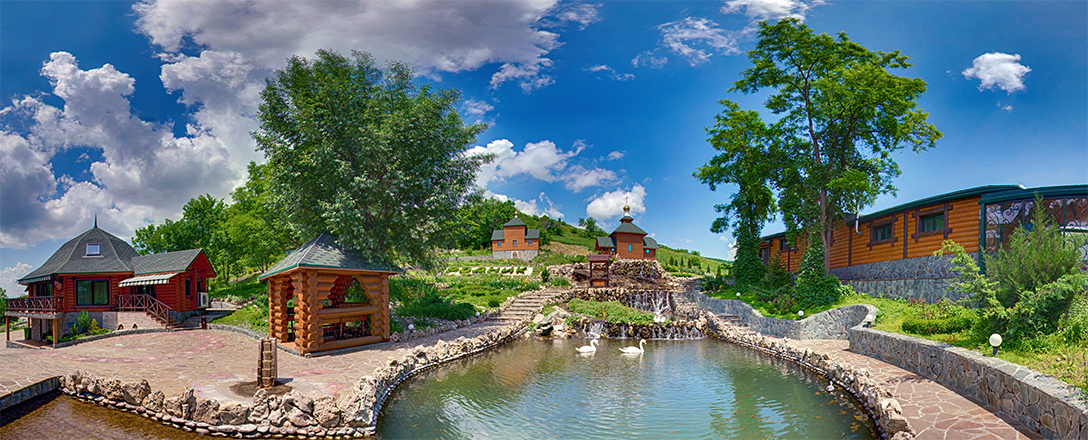 Парк Родник, развлекательно-гостиничный комплекс