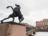 Аничков мост